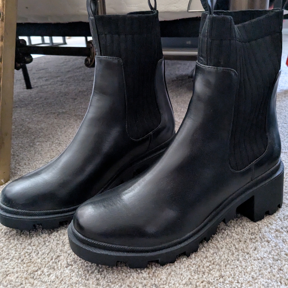 Lulu's Black Women's Ankle Boots